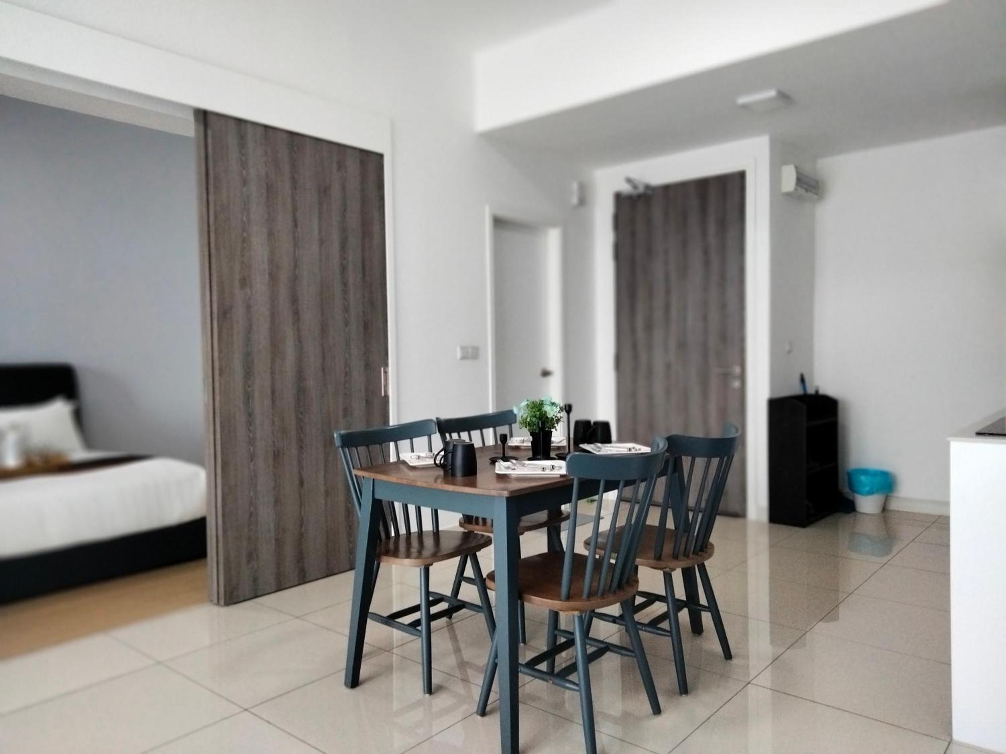 Continew Residence By Homebrickz Κουάλα Λουμπούρ Εξωτερικό φωτογραφία